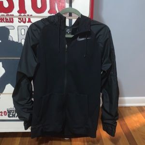 Men’s Small Nike Windbreaker